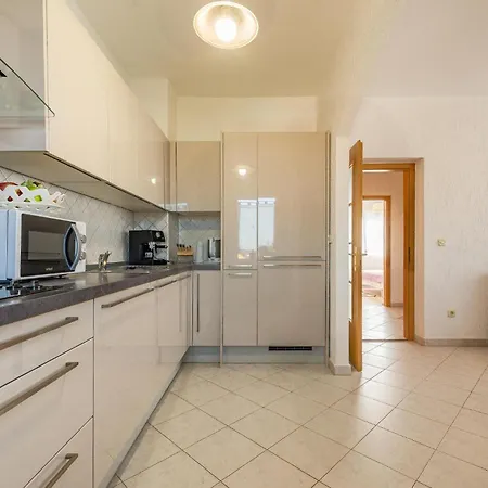 Cozy In With House Sea View Apartment *