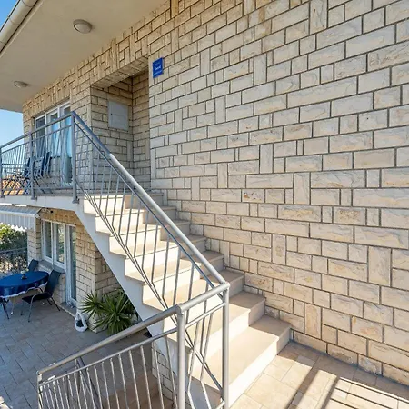 Apartment Cozy In With House Sea View *