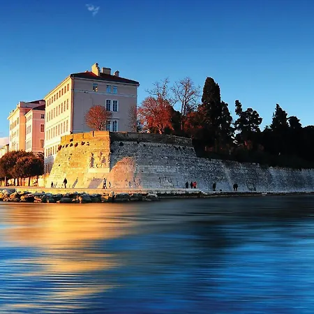 アパート Awesome Apartment In Zadar With Wifi *